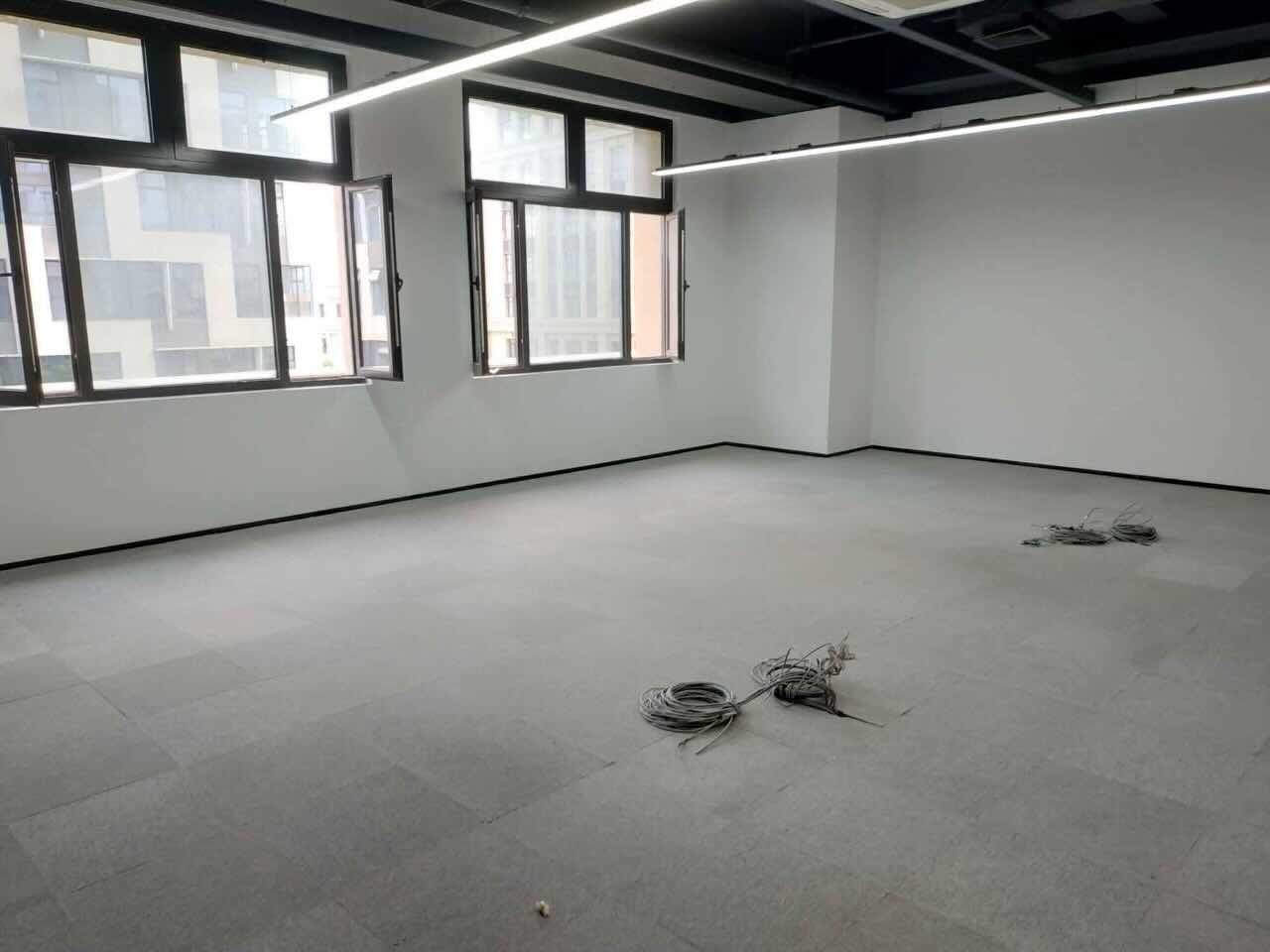 中建幸福空间129平米办公室出租_3.30元/m²/天