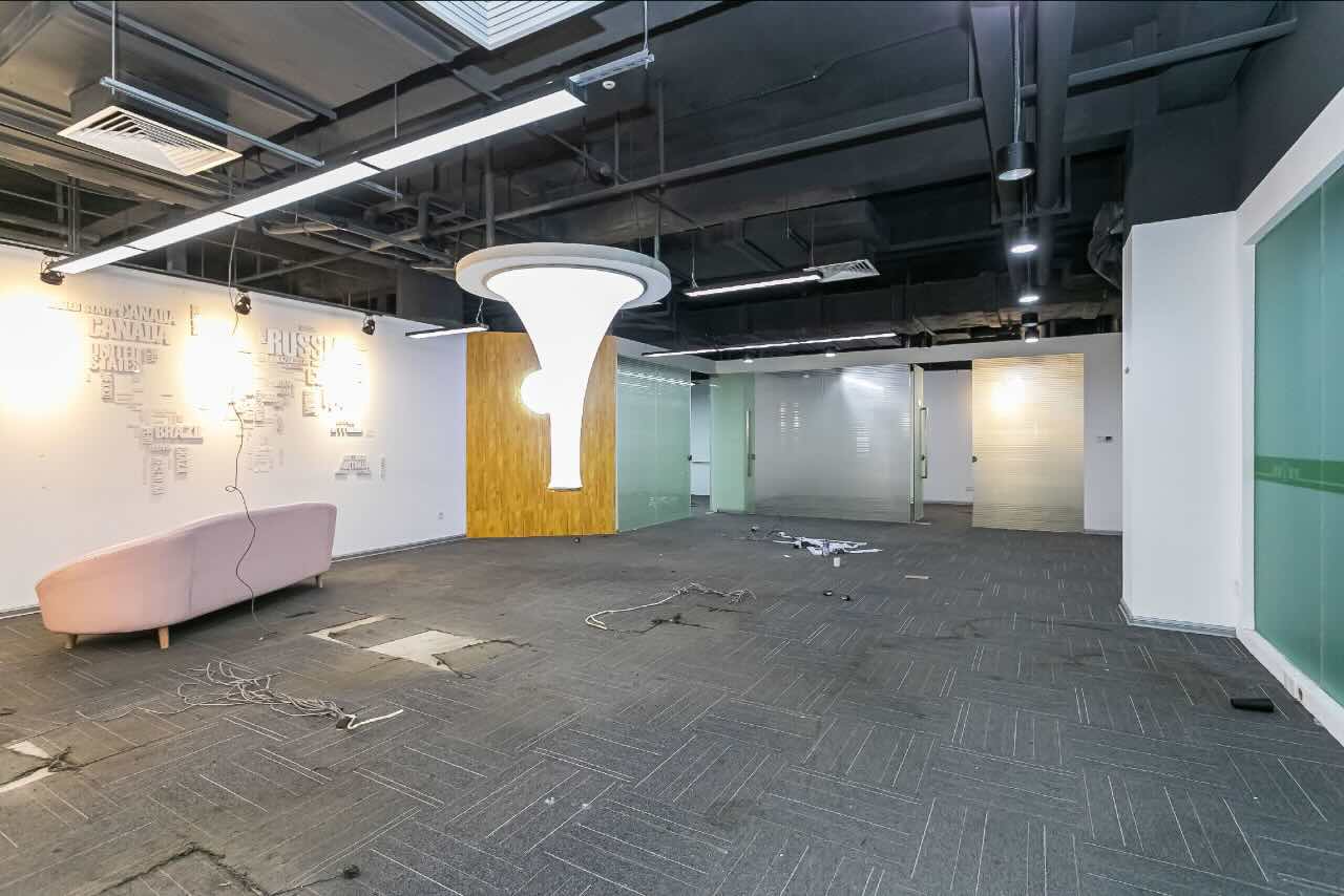 飞马旅51center 园区530平米办公室出租_2.00元/m²/天