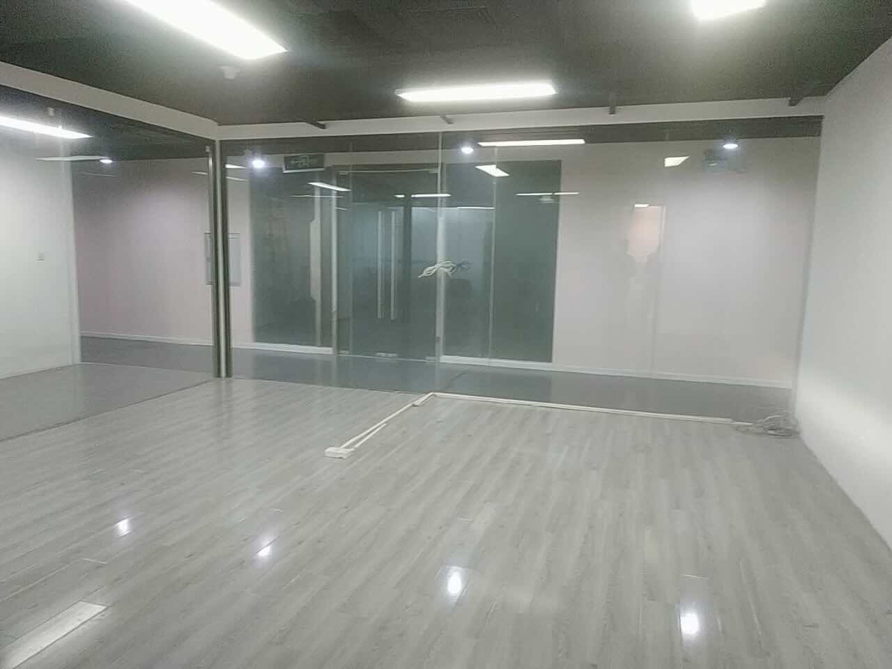 飞马旅51center 园区77平米办公室出租_2.40元/m²/天