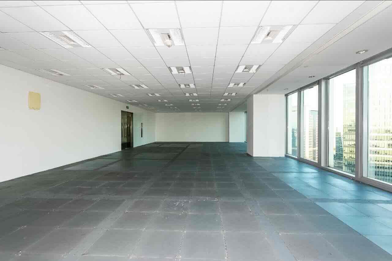 宝矿洲际大厦新静安（闸北） 宝矿洲际大厦 298平米 简装修