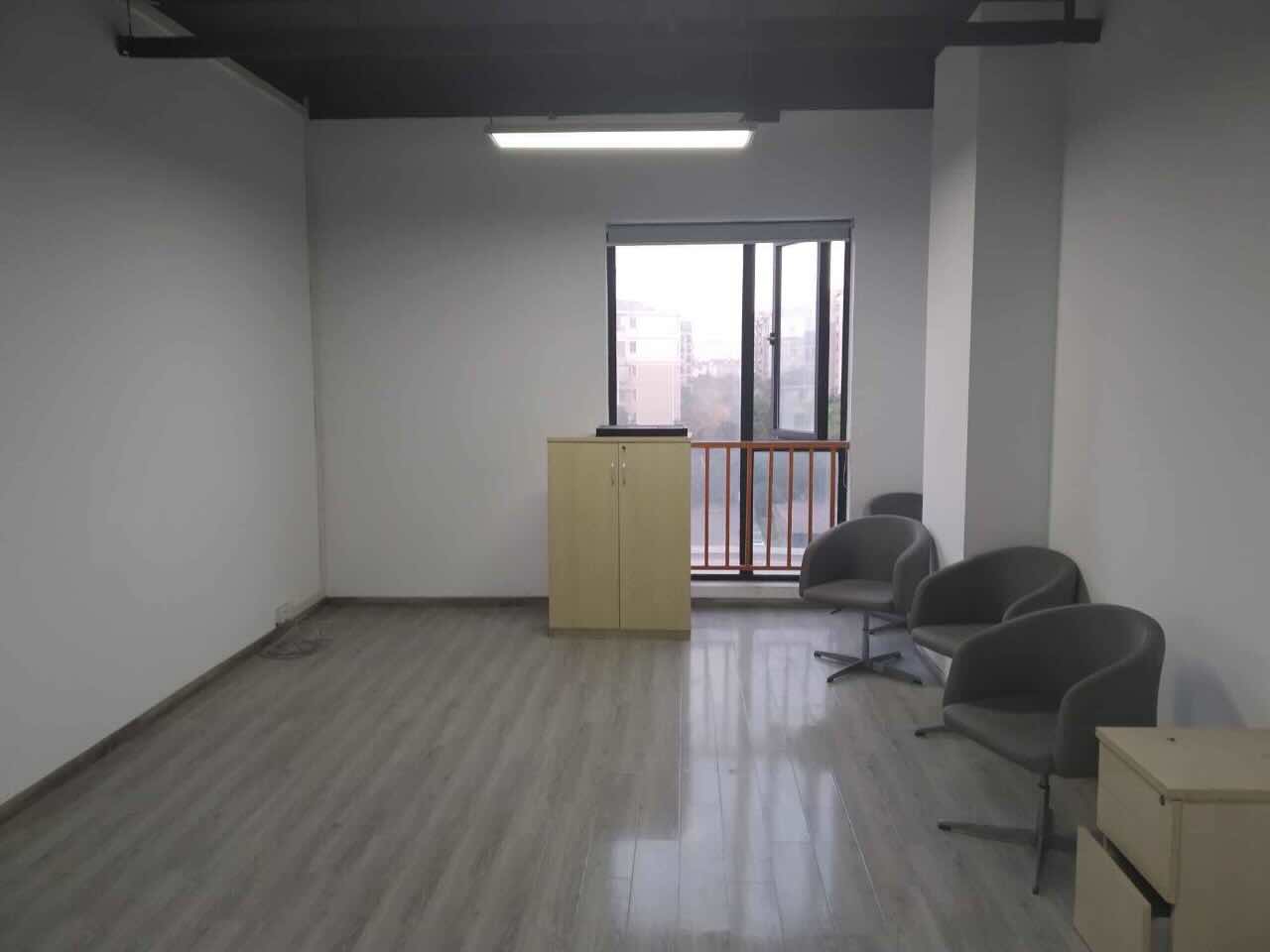 飞马旅51center 园区48平米办公室出租_3.50元/m²/天