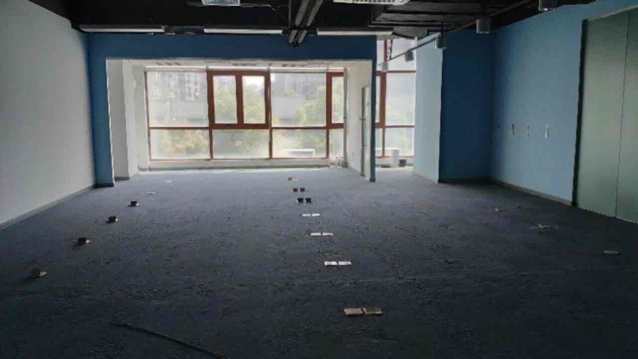 飞马旅51center 园区新静安（闸北） 飞马旅51center 园区 256平米 简装修