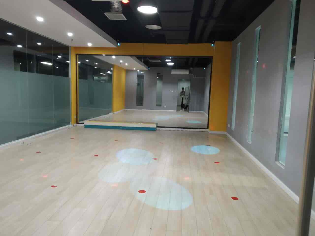 飞马旅51center 园区新静安（闸北） 飞马旅51center 园区 230平米 中等装修