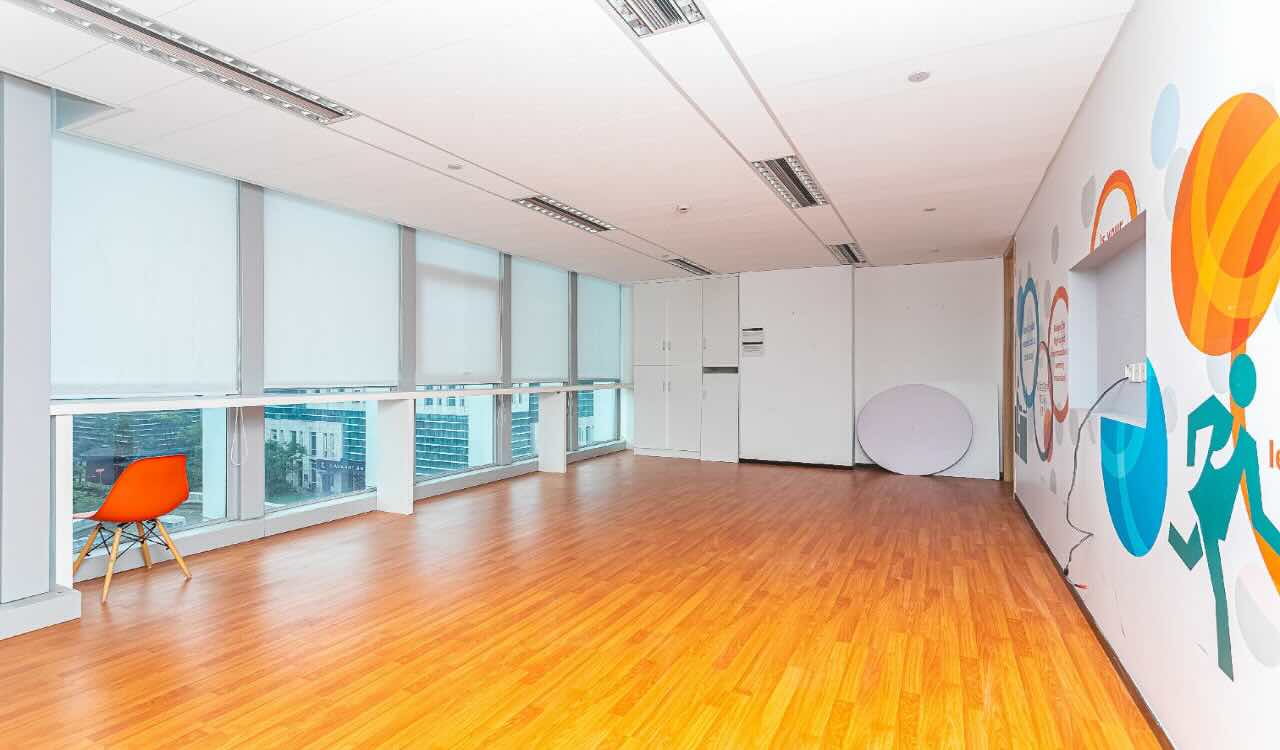 五牛控股大厦1号线，汶水路，协信星光广场，五牛控股大厦583平出租