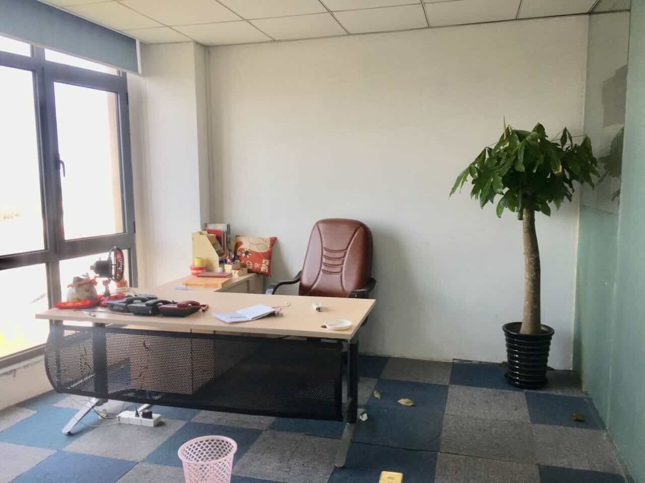 东方环球企业中心新静安（闸北） 东方环球企业中心 408平米 简装修
