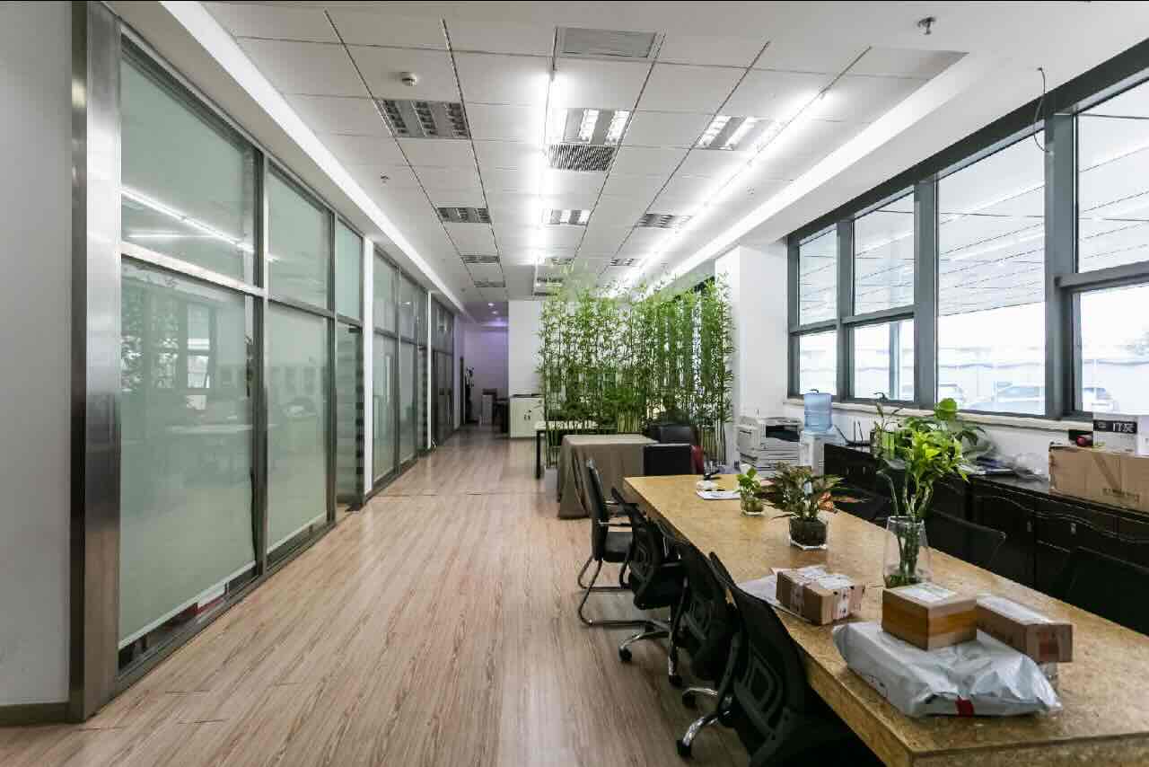 中环科技园闵行 中环科技园 130平米 中等装修