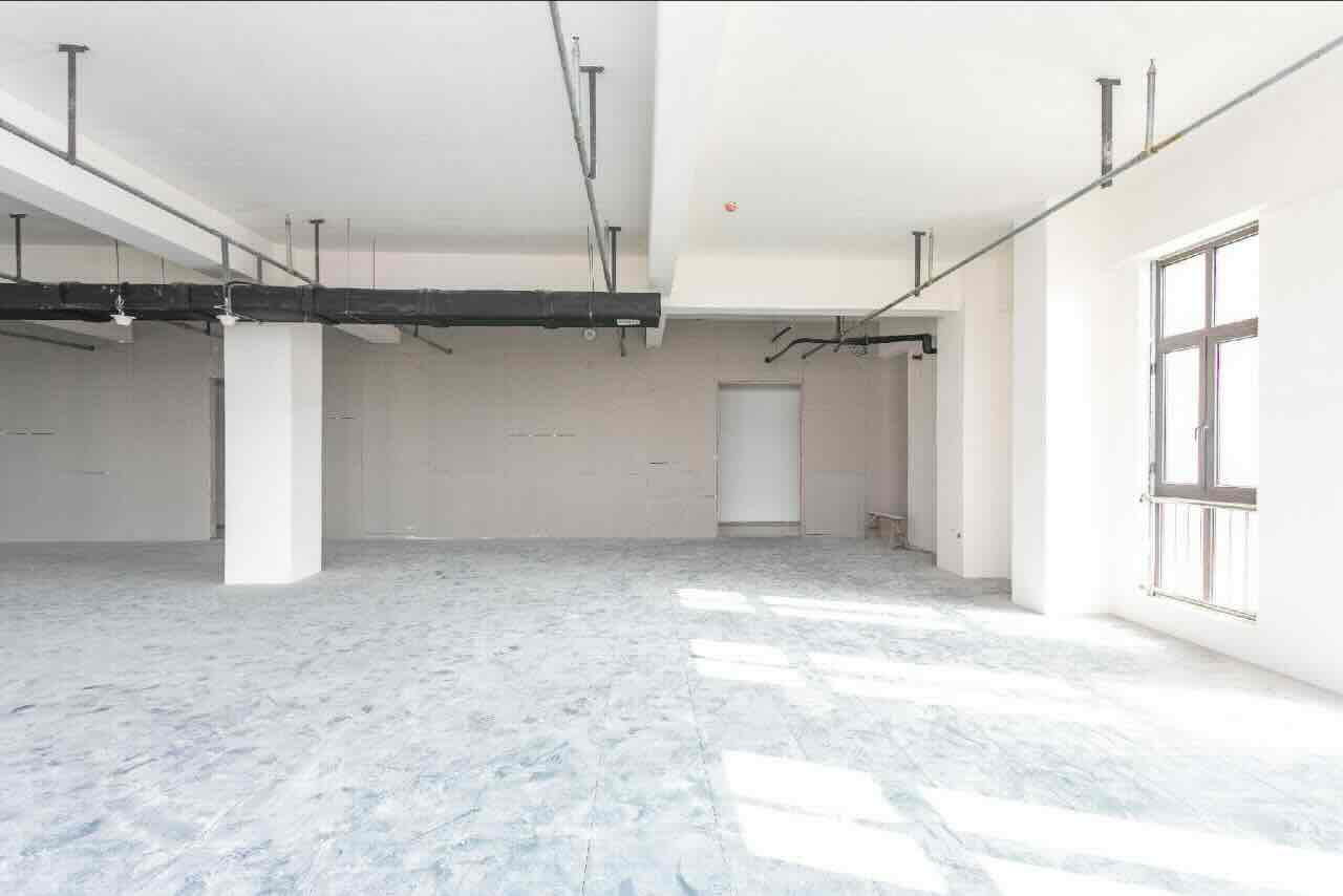 近铁虹桥中心闵行 近铁虹桥中心 135平米 简装修