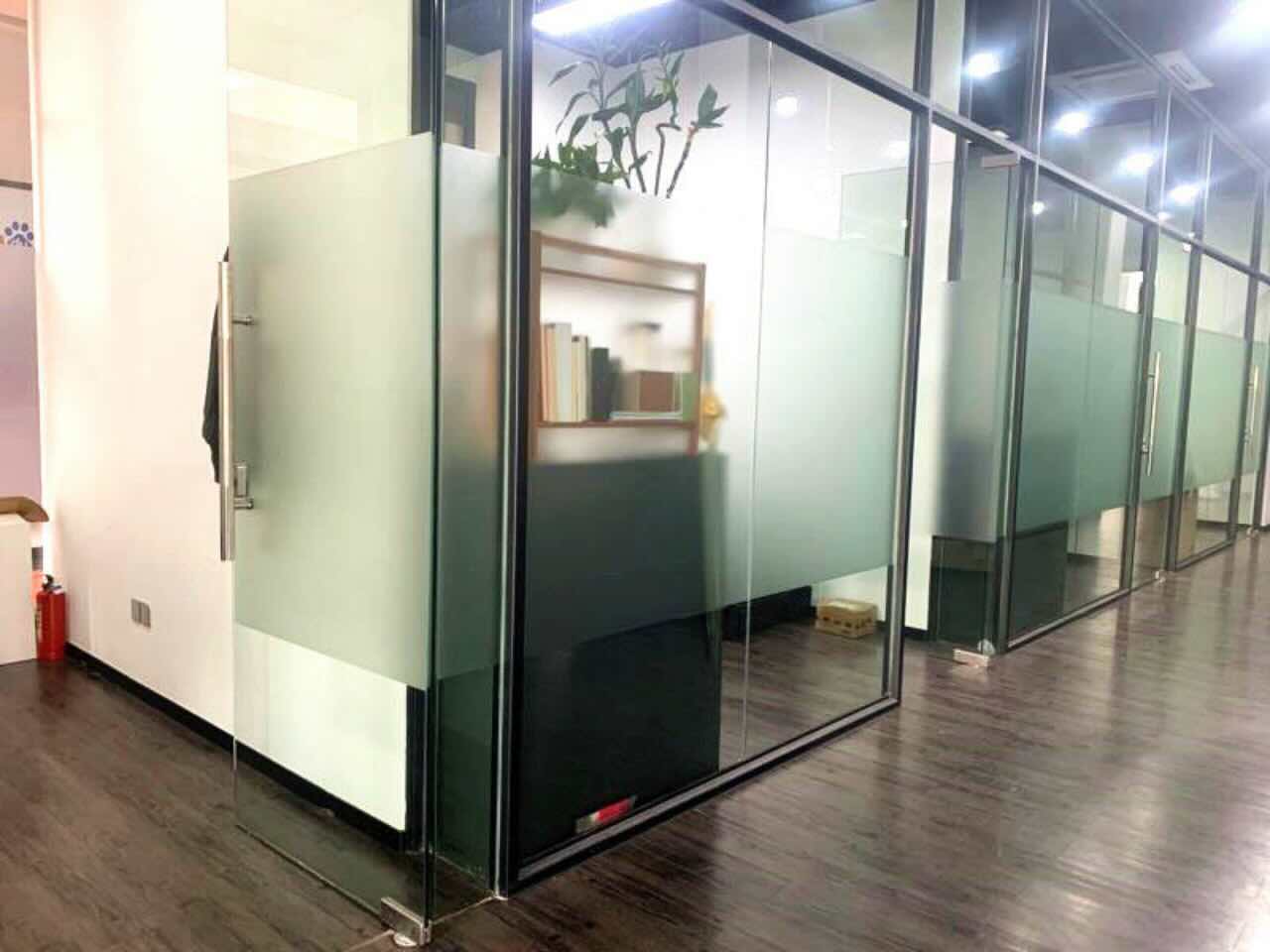大树下新媒体创意园闵行 大树下新媒体创意园 474平米 中等装修
