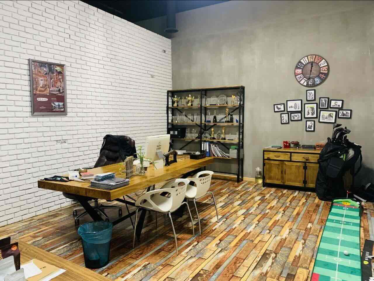 闵行 大树下新媒体创意园 370平米 精装修