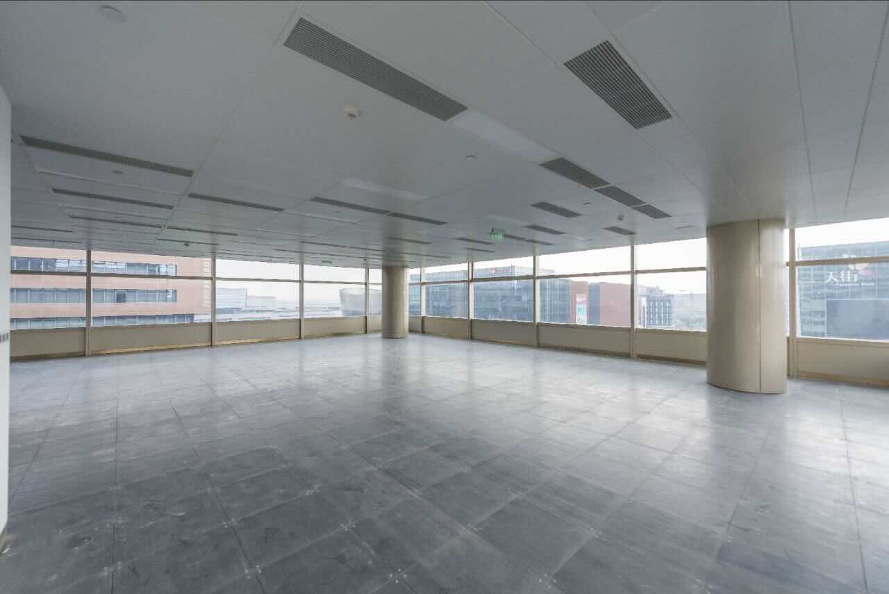 虹桥万通中心闵行 虹桥万通中心 324平米 简装修