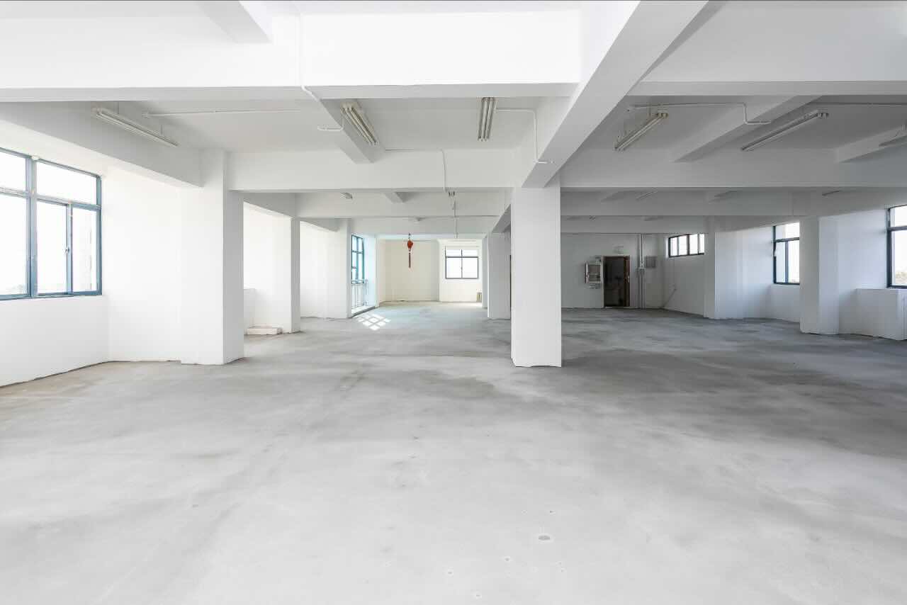 虹桥智汇前湾398平米办公室出租_2.20元/m²/天