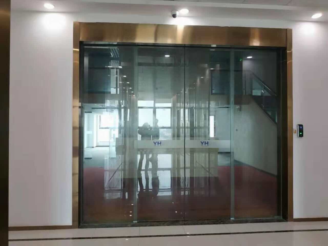强劲大厦闵行 强劲大厦 100平米 简装修