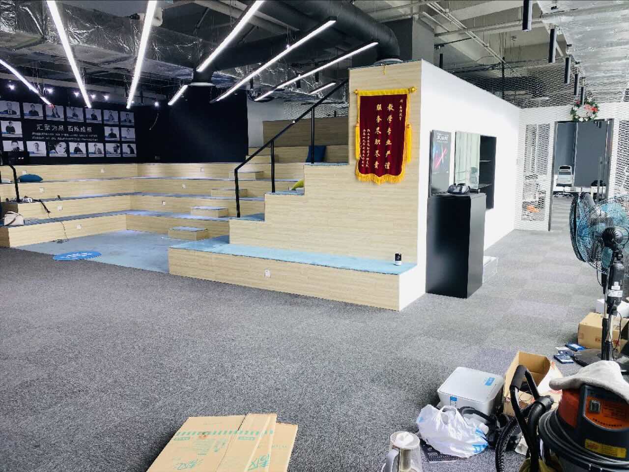 紫竹数字创意港闵行 紫竹数字创意港 348平米 中等装修