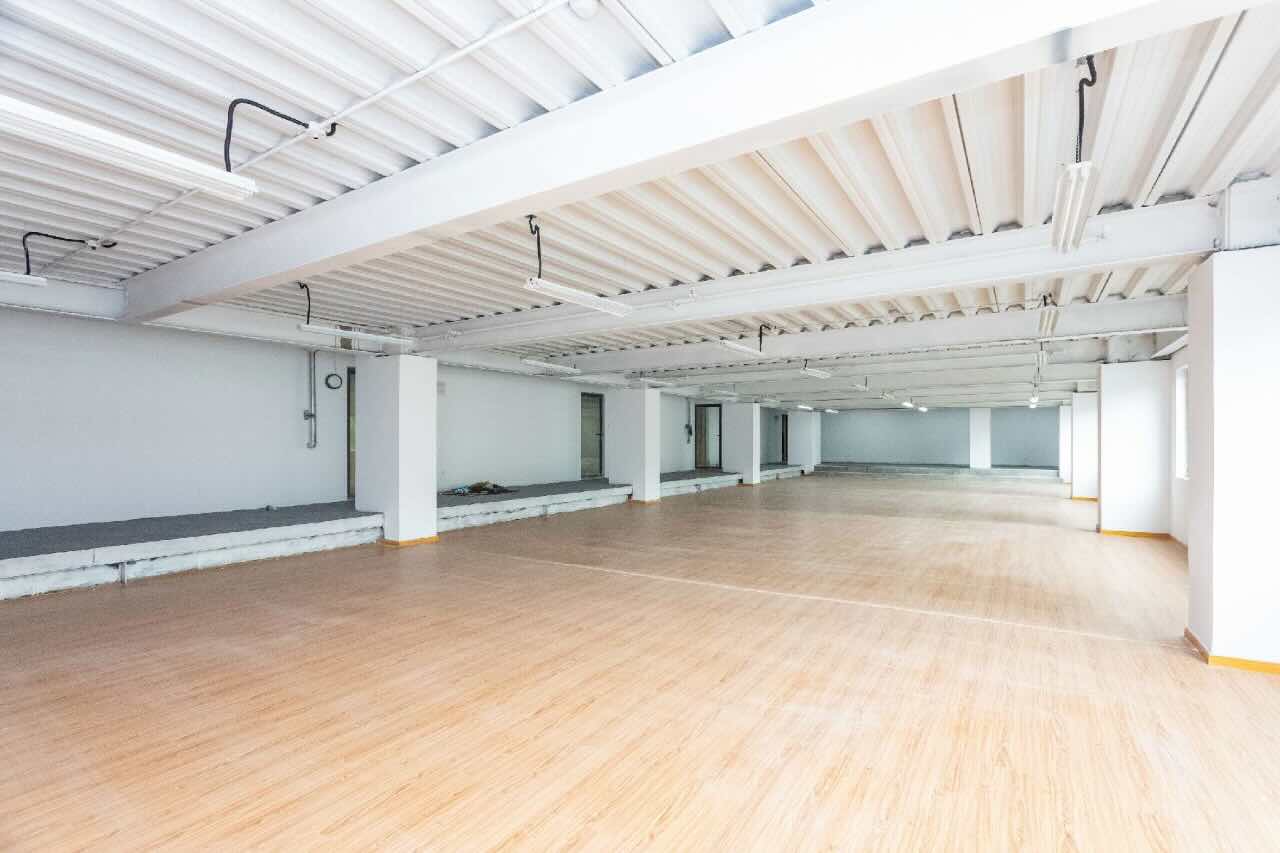 麦腾未来城闵行 麦腾未来城 102平米 简装修