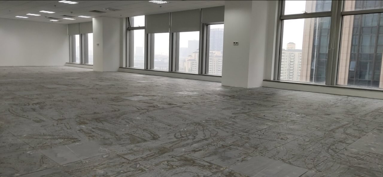 宝华中心373平米办公室出租_5.00元/m²/天