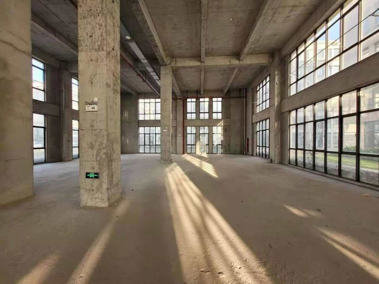 金地威新达闼人工智能创新产业基地闵行 金地威新达闼人工智能创新产业基地 2156平米 毛坯