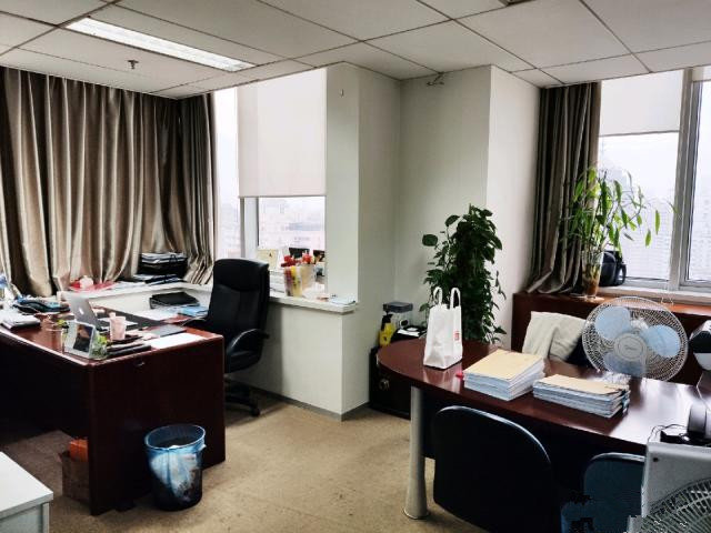 之俊大厦179平米办公室出租_3.00元/m²/天