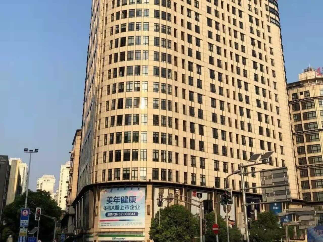 苏河1号新静安（闸北） 苏河1号 104平米 简装修
