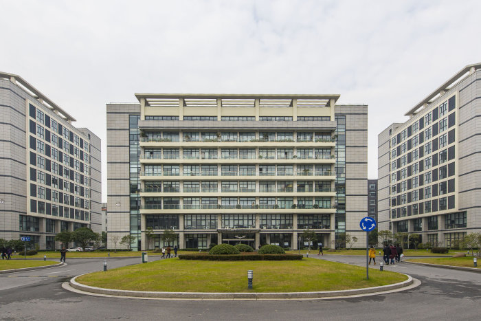 「虹桥总部1号」写字楼出租_虹桥总部1号办公室出租价格_虹桥总部1号办公楼租金