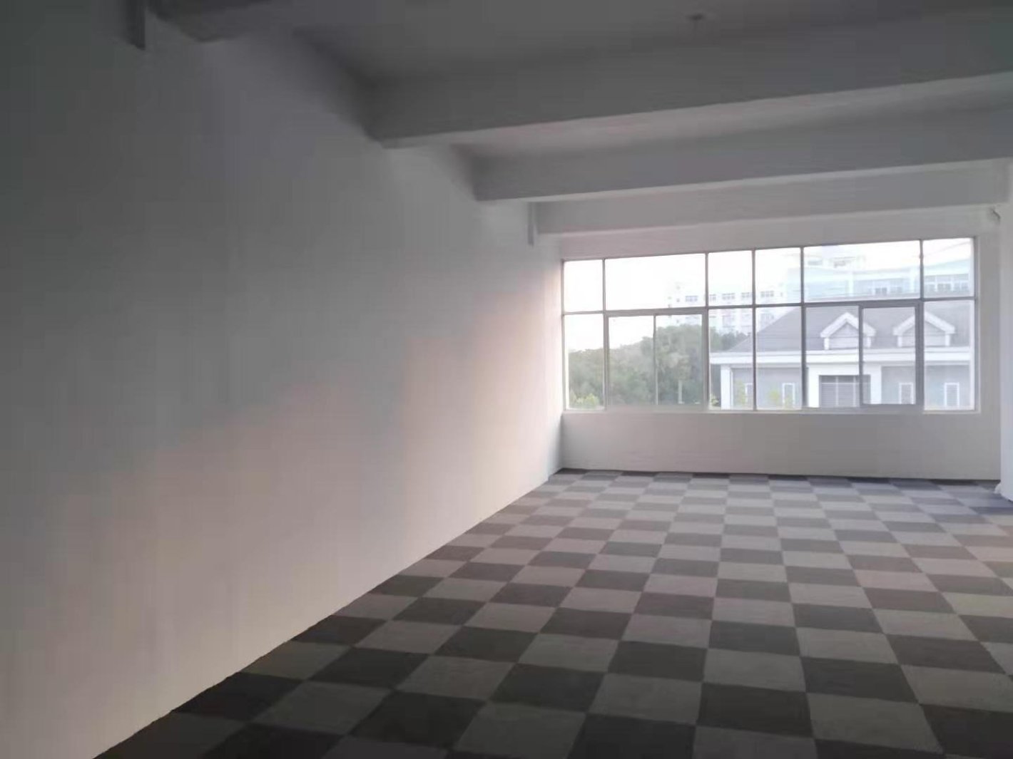 长征金江工业园140平米办公室出租_2.64元/m²/天