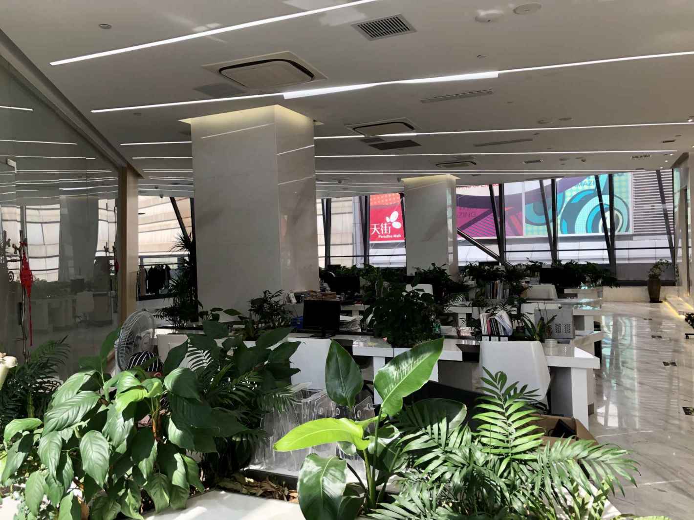 龙湖虹桥天街闵行 龙湖虹桥天街 483平米 精装修