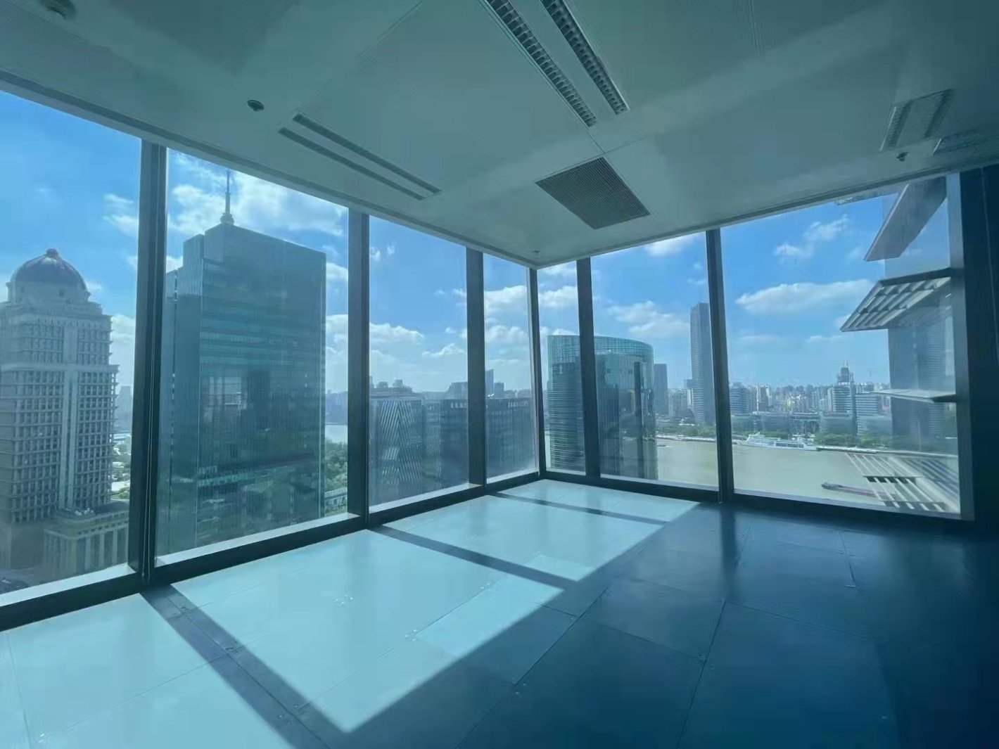 浦东 时代金融中心 2346平米 中等装修