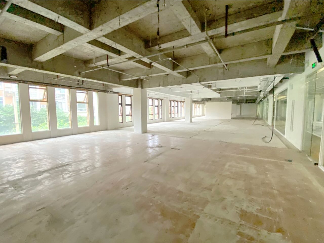 新都汇康定坊（趣办康定路）静安 新都汇康定坊（趣办康定路） 110平米 精装修