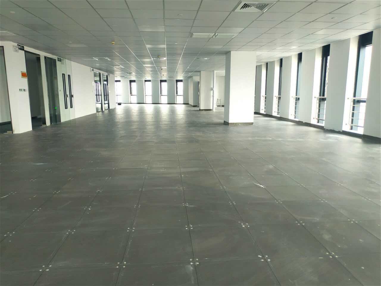 华大科技楼195平米办公室出租_4.30元/m²/天