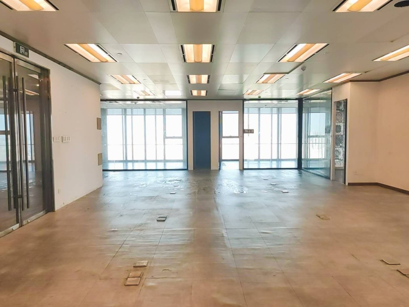 环球港普陀 环球港 932平米 精装修