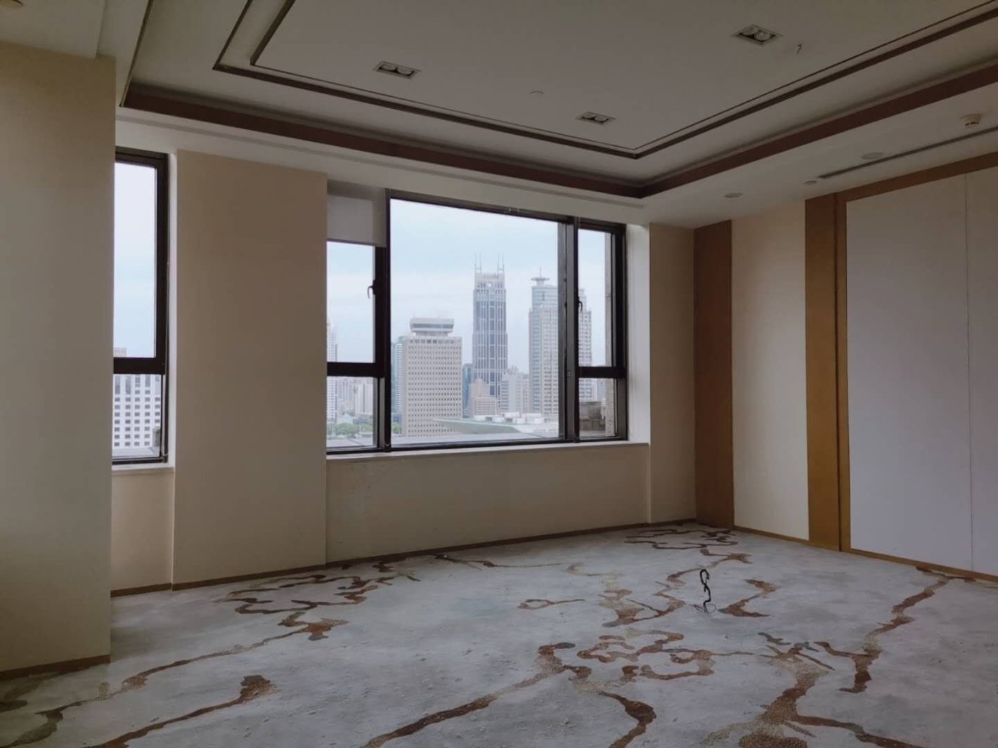 鸿祥大厦黄浦 鸿祥大厦 655平米 中等装修