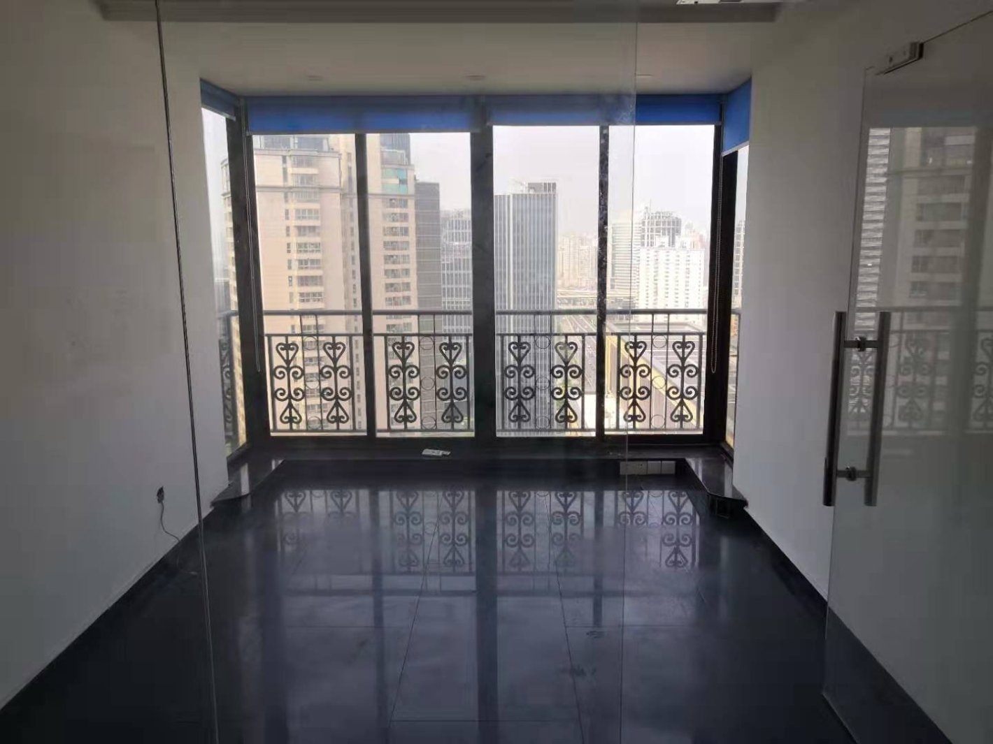 丽都大厦黄浦 丽都大厦 102平米 简装修