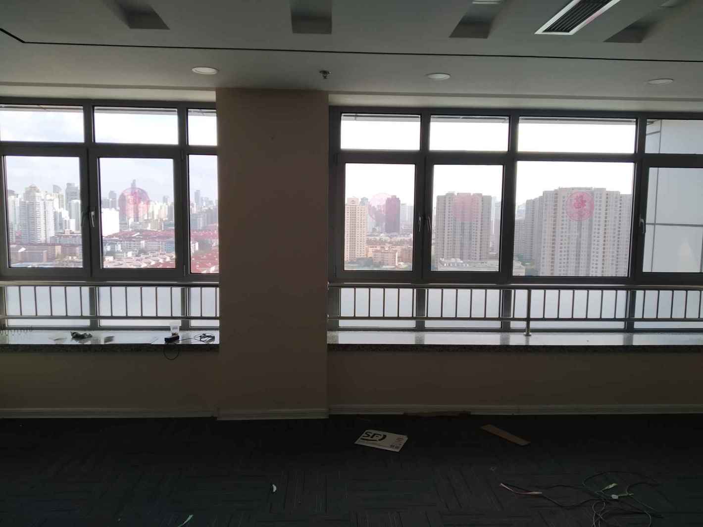 新城市中心广场真如/李子园 新城市中心广场 90.7平米 中等装修出租