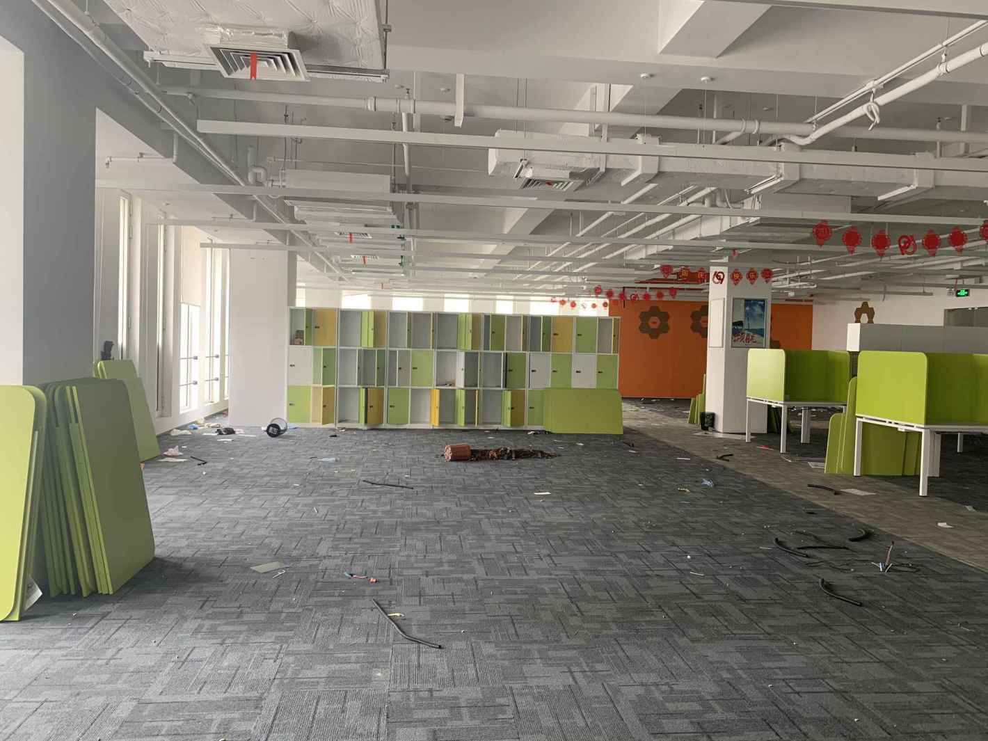 华鑫天地二期徐汇 华鑫天地二期 2000平米 简装修