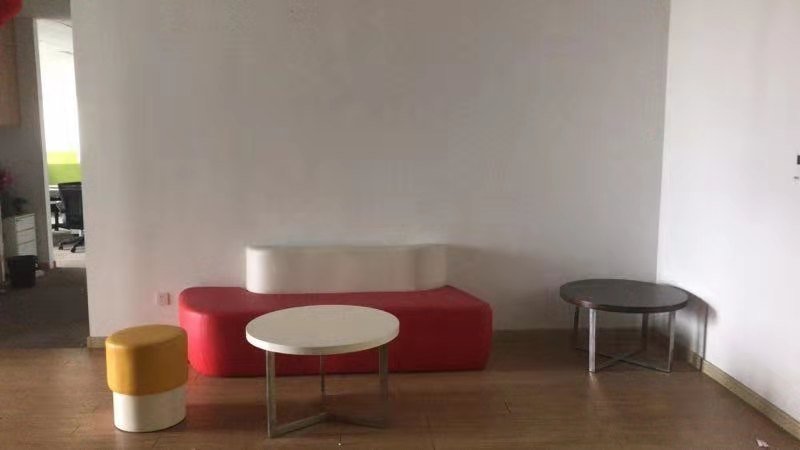 北外滩中心虹口 北外滩中心 170平米 精装修