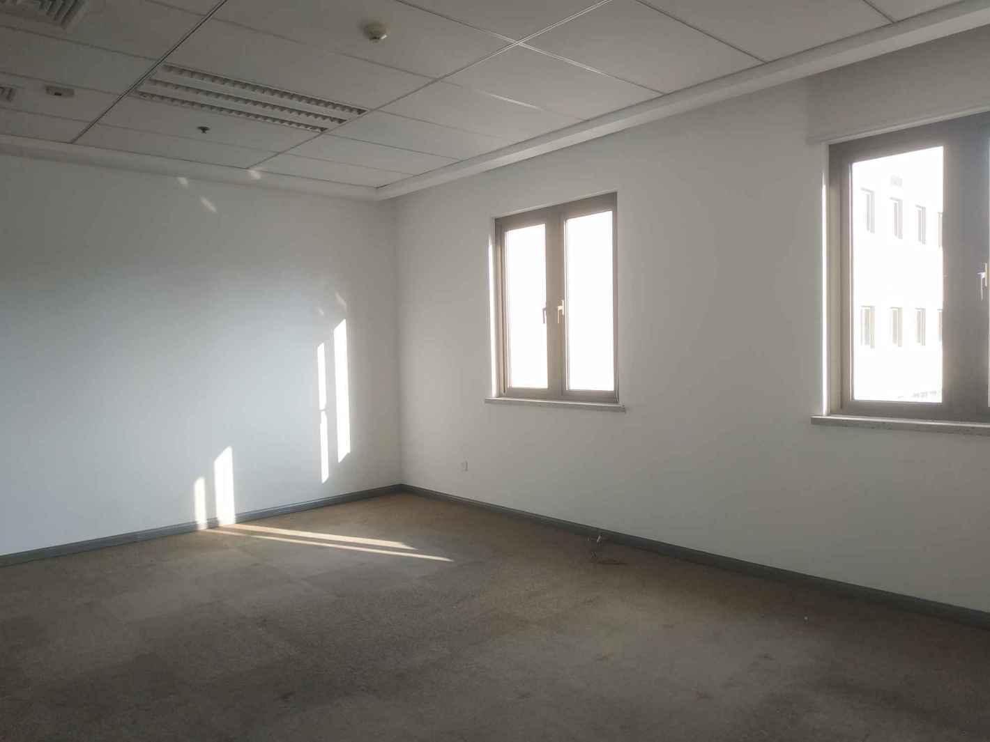 建工688大厦浦东 建工688大厦 920平米 中等装修