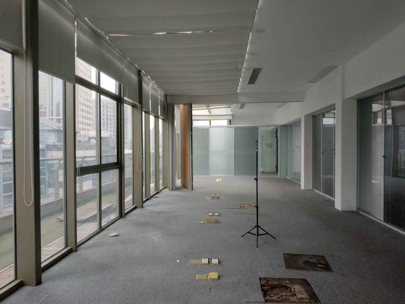 建工688大厦浦东 建工688大厦 680平米 中等装修
