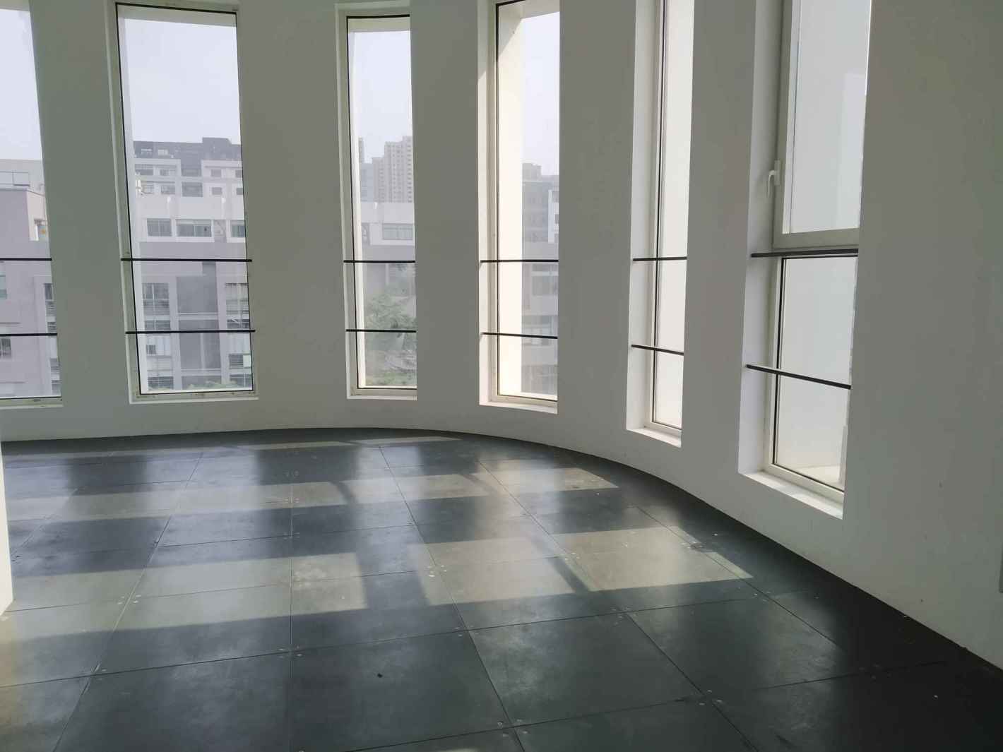 华鑫慧享城徐汇 华鑫慧享城 437平米 简装修