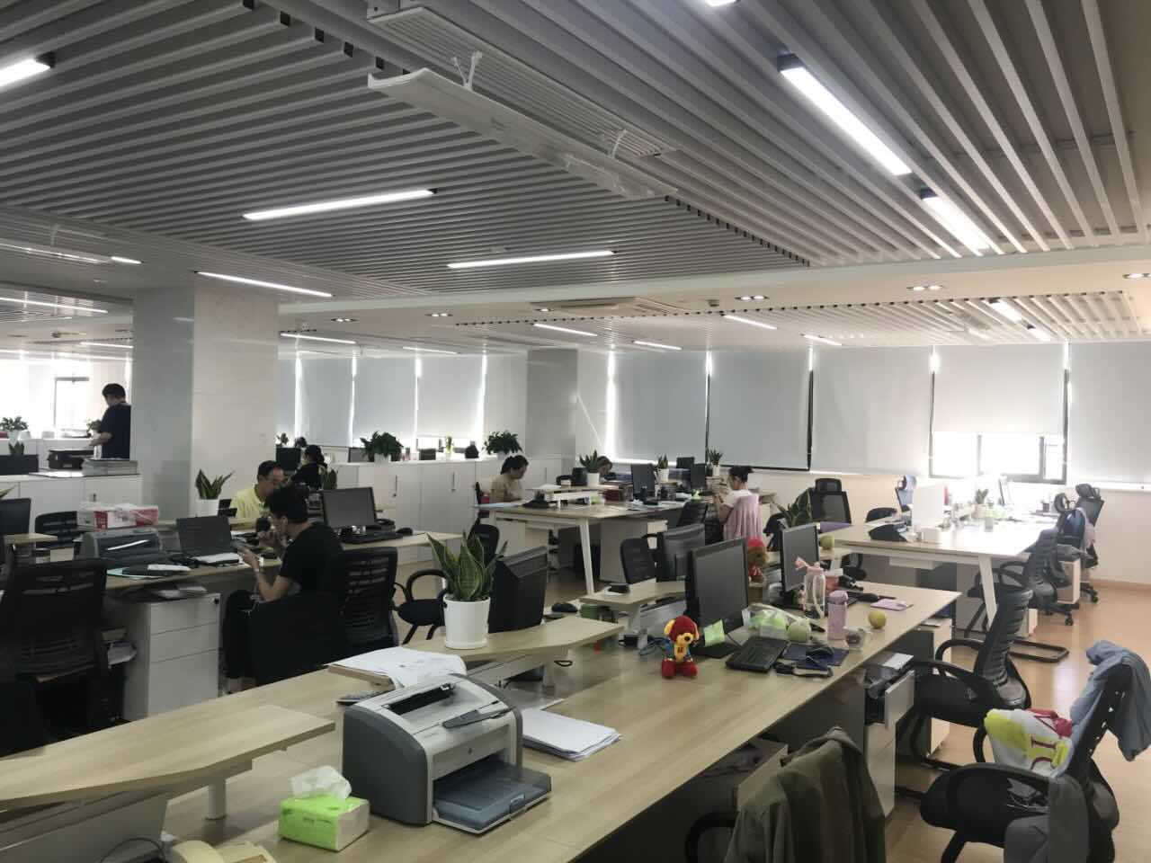 新亚商务大厦长宁 新亚商务大厦 866平米 精装修