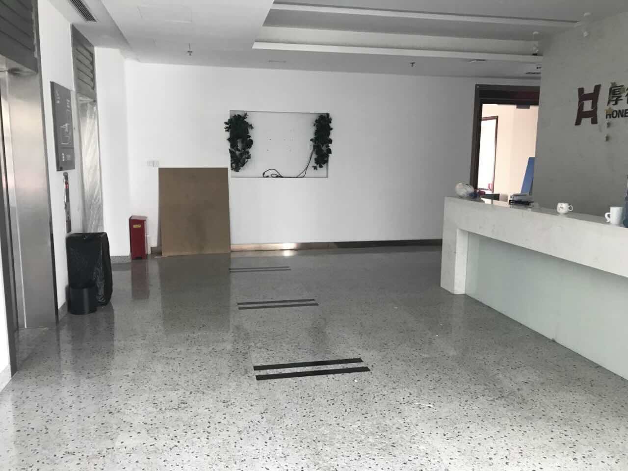 建工688大厦1100平米办公室出租_4.20元/m²/天