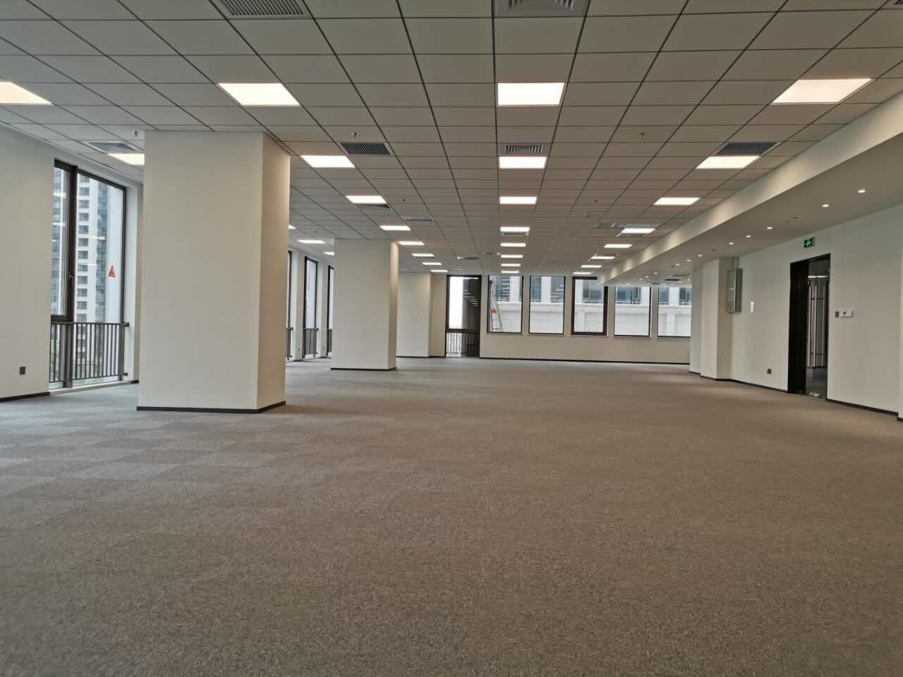 歌斐香溢广场普陀区镇坪路商圈，歌斐香溢广场212平出租，标准交付