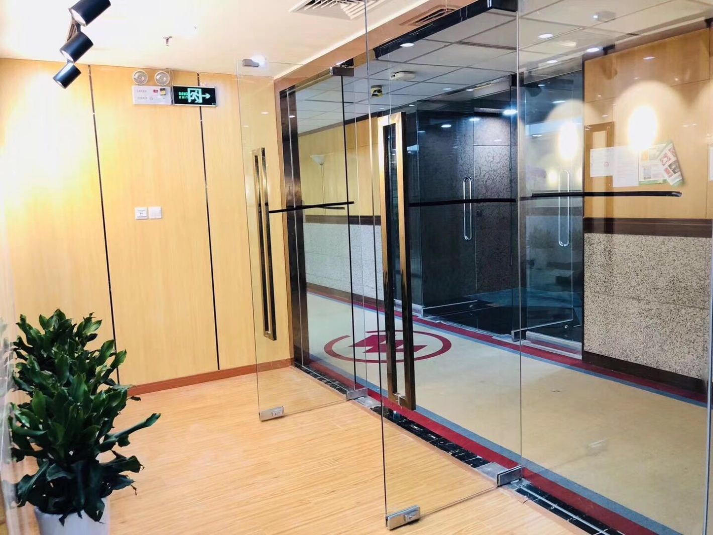 上海招商局大厦浦东 上海招商局大厦 98平米 精装修
