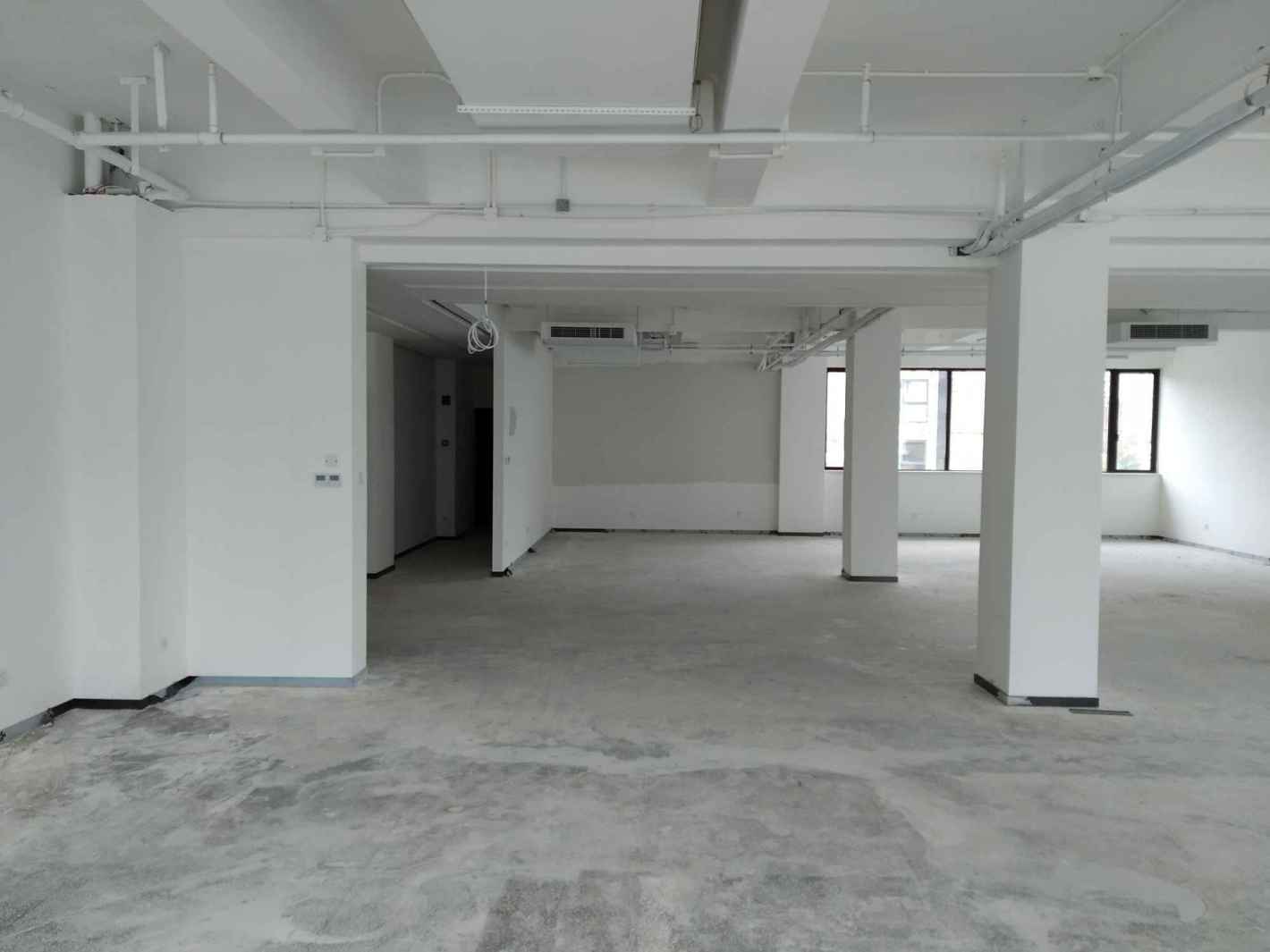 梅园路35号新静安（闸北） 梅园路35号 390平米 简装修