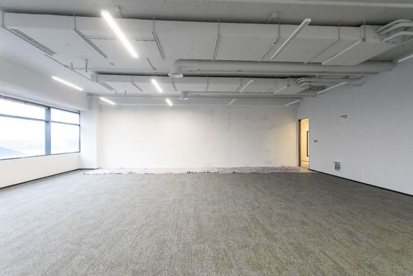 虹桥国际展汇长宁 虹桥国际展汇 345平米 中等装修