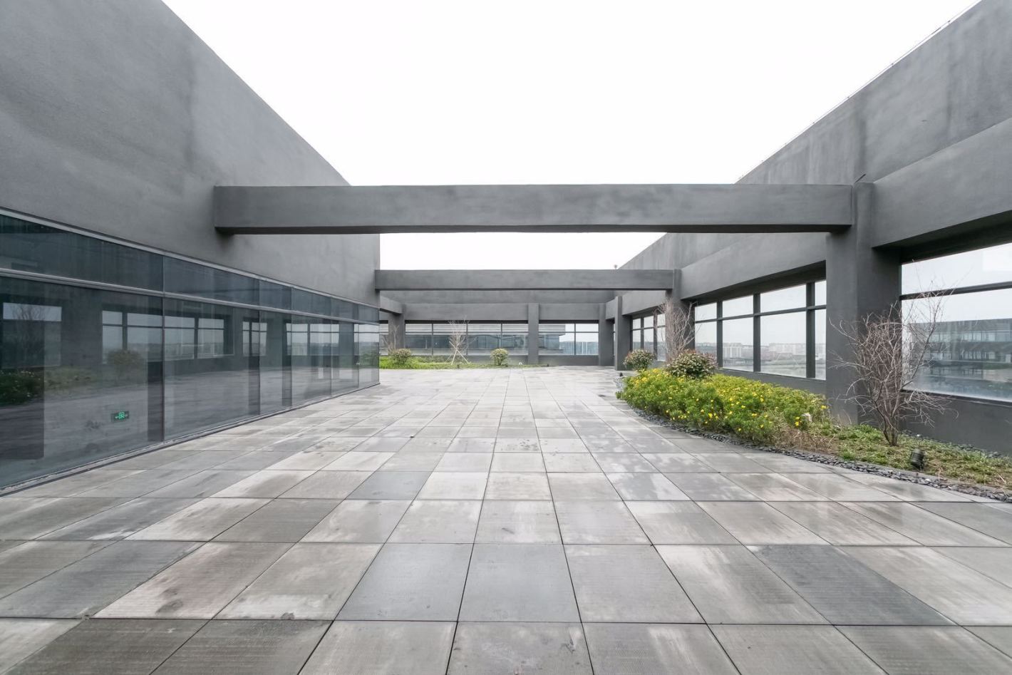 虹桥国际展汇长宁 虹桥国际展汇 345平米 中等装修