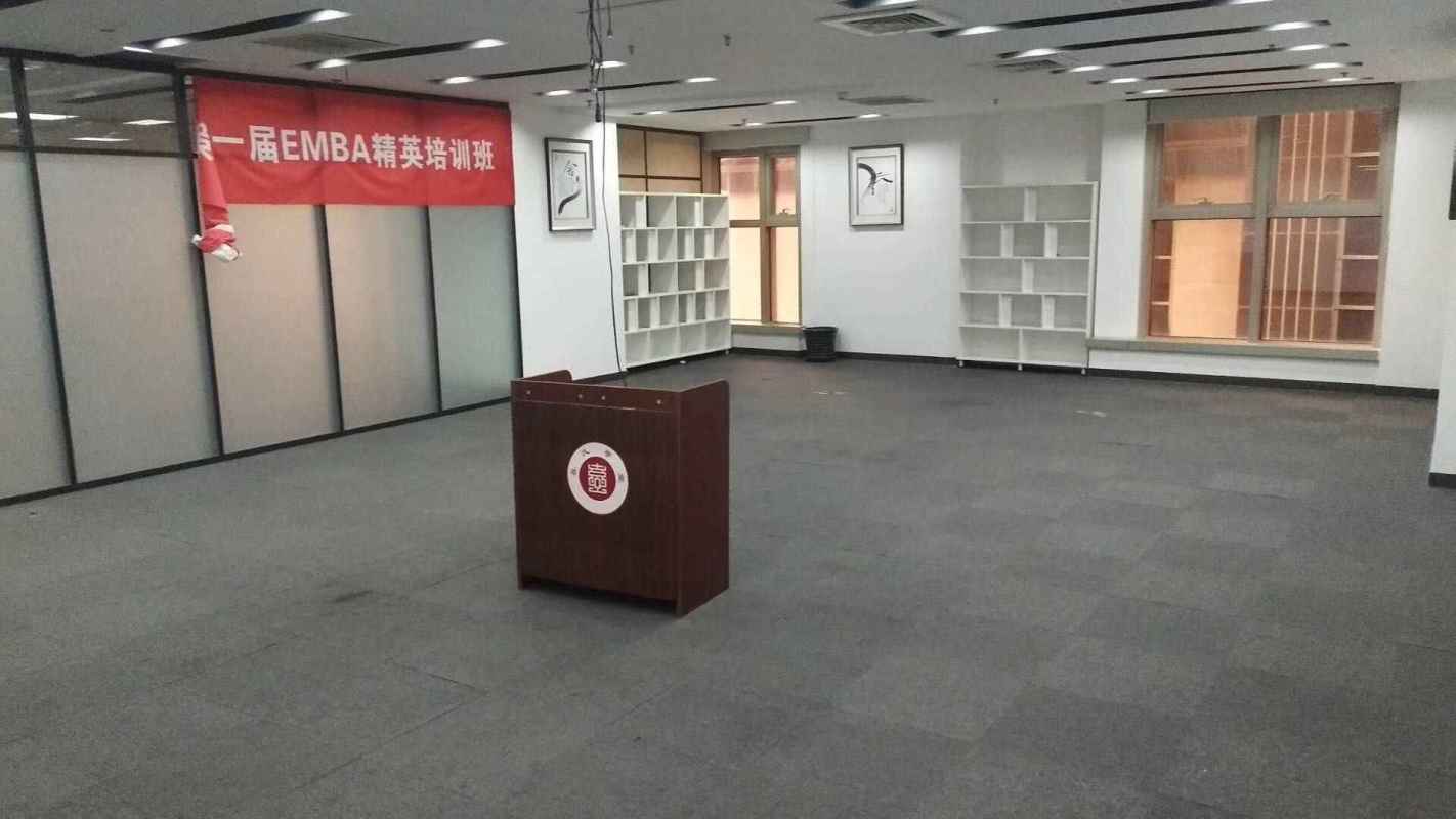 华敏翰尊国际407平米办公室出租_3.40元/m²/天