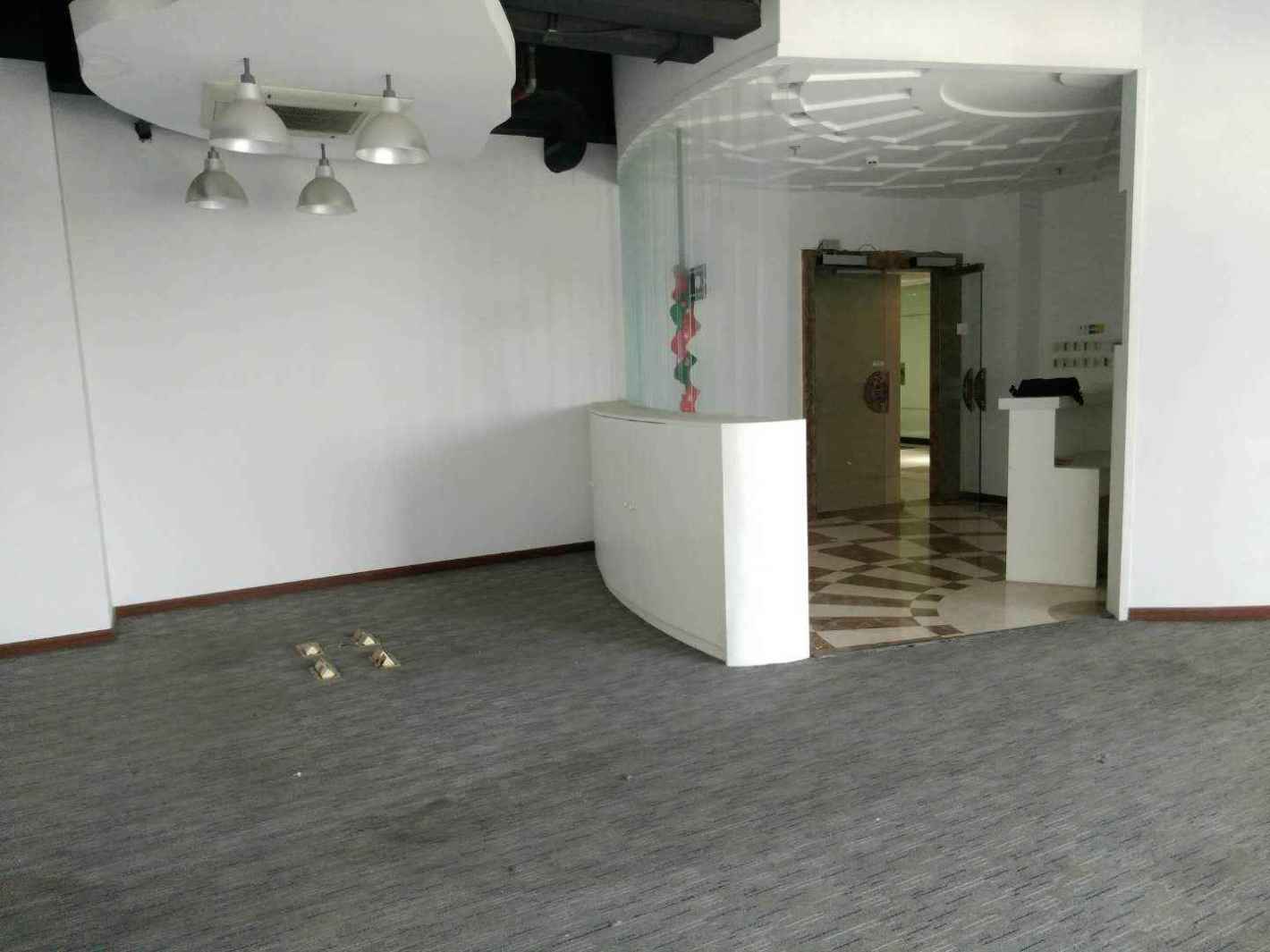 中铁中环时代广场新静安（闸北） 中铁中环时代广场 286平米 精装修
