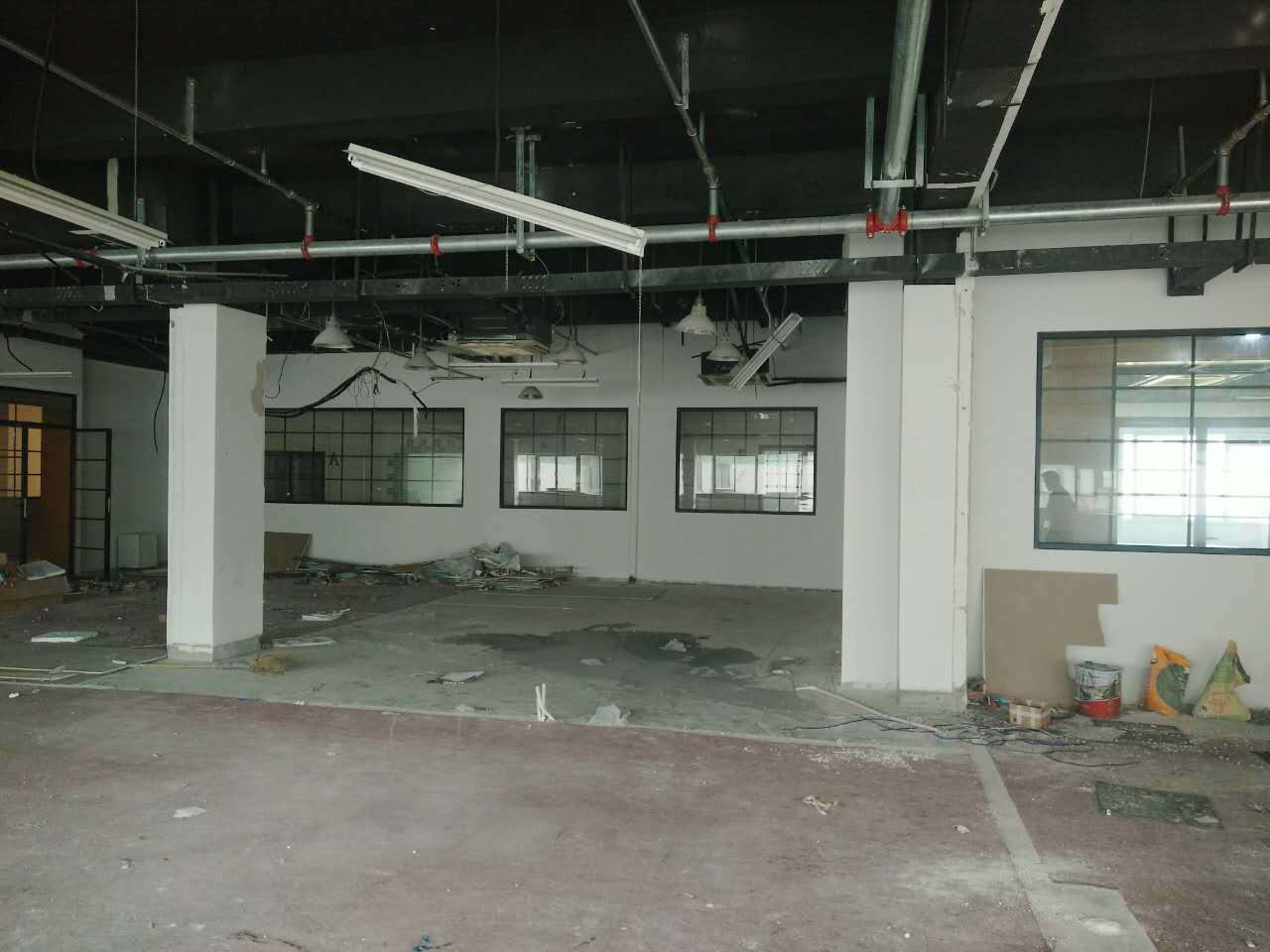 幸福里·谊园（艾慕嘉·谊园）徐汇 幸福里·谊园（艾慕嘉·谊园） 156平米 毛坯