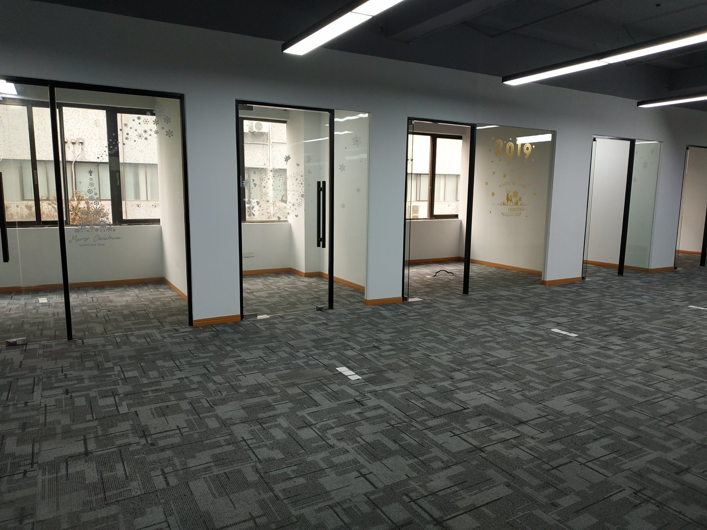 虹钦园93平米办公室出租_2.70元/m²/天