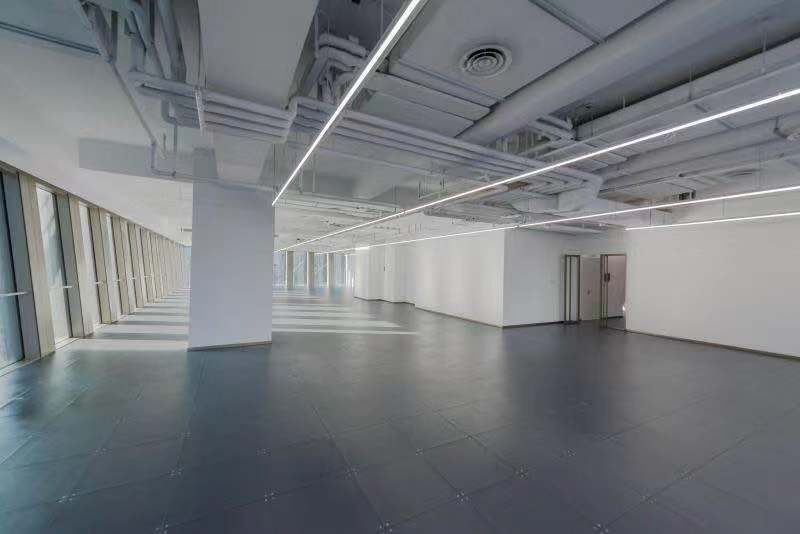 古北SOHO长宁 古北SOHO 665平米 毛坯