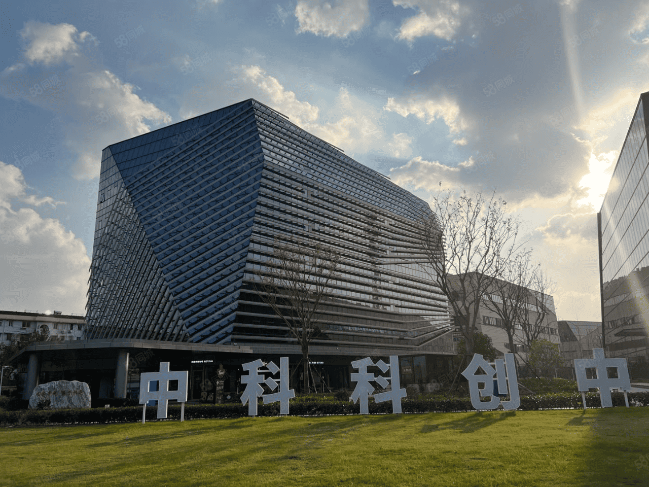 「中科科创中心」写字楼出租_中科科创中心办公室出租价格_中科科创中心办公楼租金